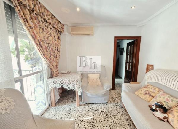 Продажа квартиры на Piso en Cruz del Humilladero - Los Tilos, Málaga, Малага
photo 1