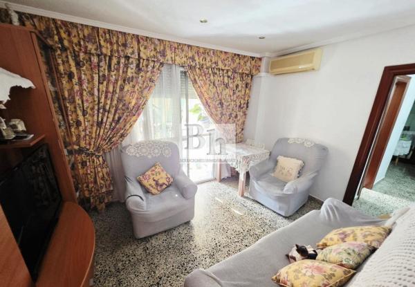 Продажа квартиры на Piso en Cruz del Humilladero - Los Tilos, Málaga, Малага
thumbnail 2