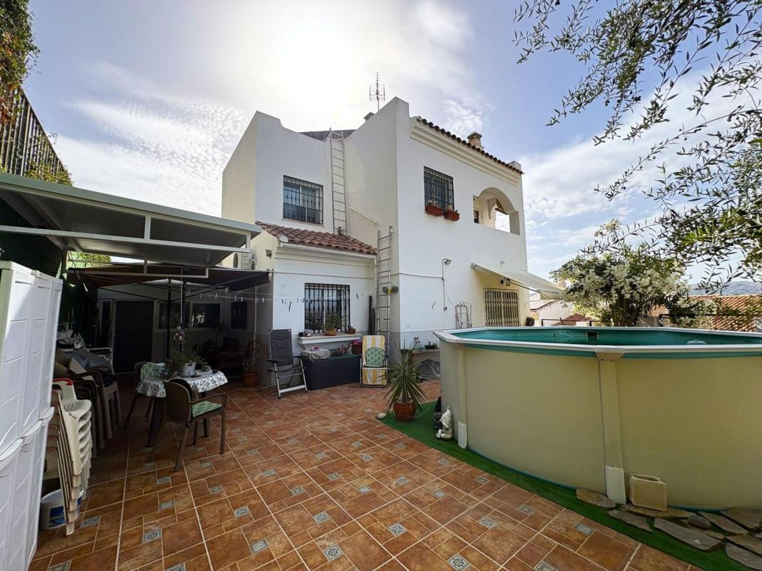 Properties for sale and rent in Spain photo 2
