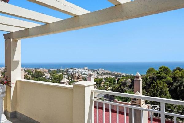Ático en venta en Ático en Los Nadales - Tio Charles, Benalmádena, Benalmádena thumbnail 2
