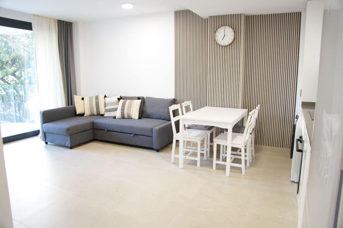 Venta de piso en Piso en Puerto de Estepona, Estepona, Estepona
photo 3