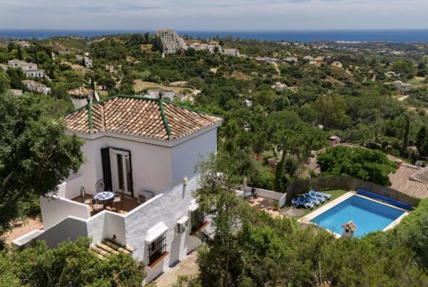 Casa o chalet independiente en Diseminado Pantoja, Altos de Estepona, Estepona thumbnail 3