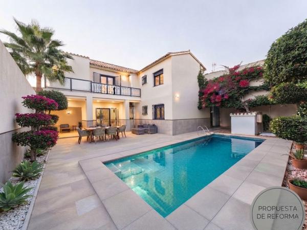 Chalet pareado en Calle las Adelfas s/n, Solymar - Puerto Marina, Benalmádena thumbnail 2