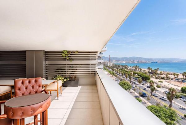 Продажа квартиры на Piso en Calle Pacífico, Pacífico, Málaga, Малага
photo 1