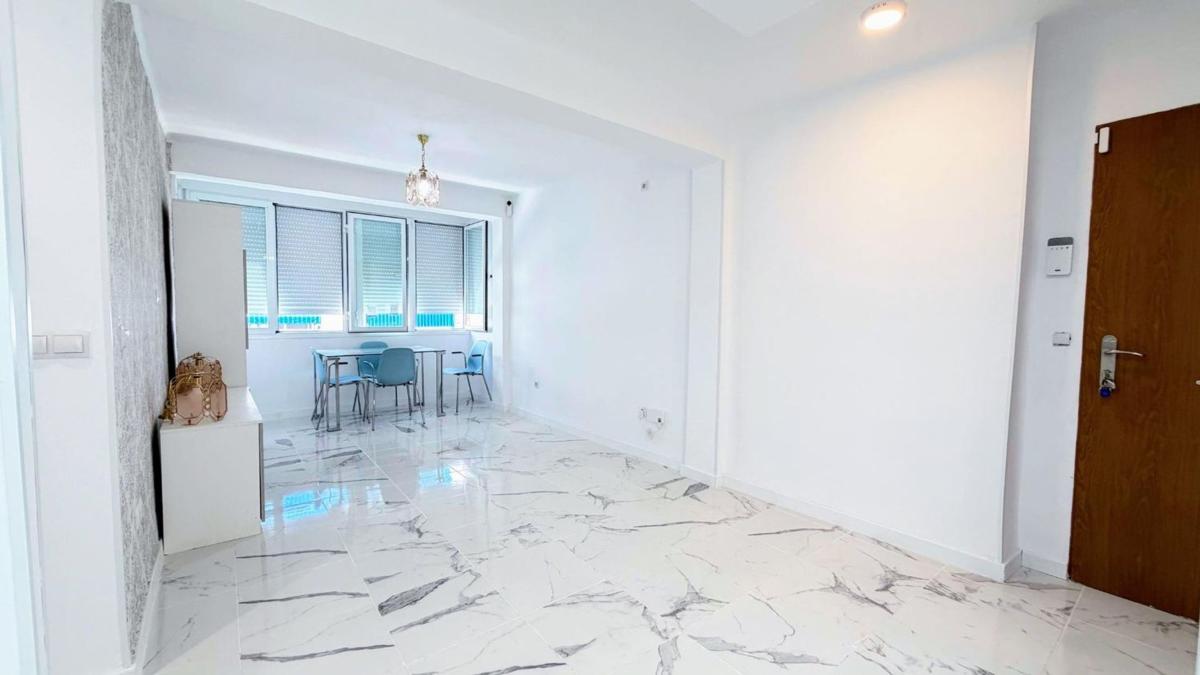Venta de piso en Piso en Ayuntamiento, Torremolinos, Torremolinos
photo 3