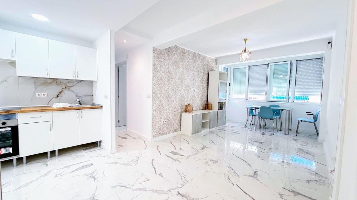Venta de piso en Piso en Ayuntamiento, Torremolinos, Torremolinos
photo 4