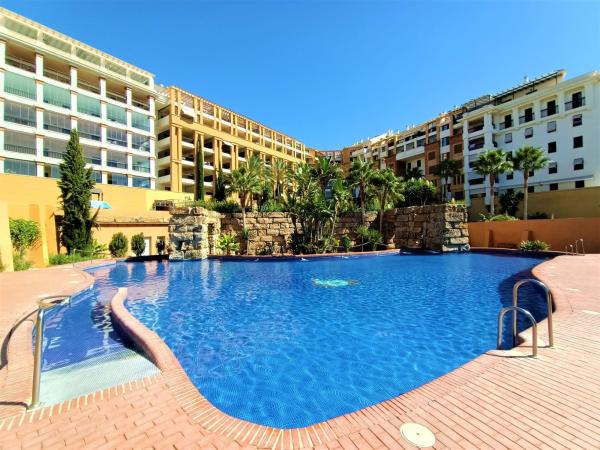 Продажа квартиры на Piso en Avenida del Mediterráneo, Linda Vista-Nueva Alcántara-Cortijo Blanco, Marbella, Марбелла
photo 1