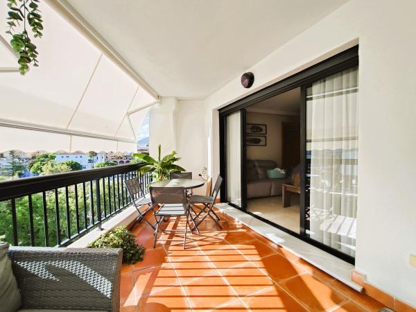 Продажа квартиры на Piso en Avenida del Mediterráneo, Linda Vista-Nueva Alcántara-Cortijo Blanco, Marbella, Марбелла
thumbnail 3