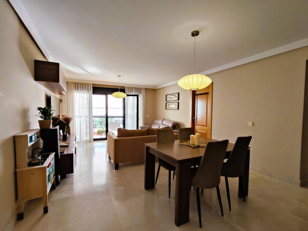 Sale of apartment in Piso en Avenida del Mediterráneo, Linda Vista-Nueva Alcántara-Cortijo Blanco, Marbella, Marbella
 photo 5