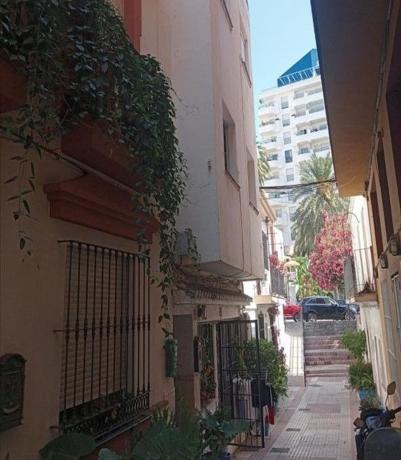 Chalet adosado en Rio, 17, Casco Antiguo, Marbella photo 2