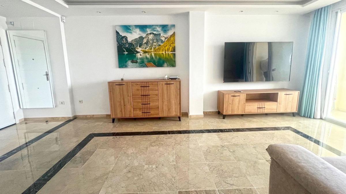 Venta de piso en Piso en Tales De Mileto, Playa Bajadilla-Puertos, Marbella, Marbella
 photo 4