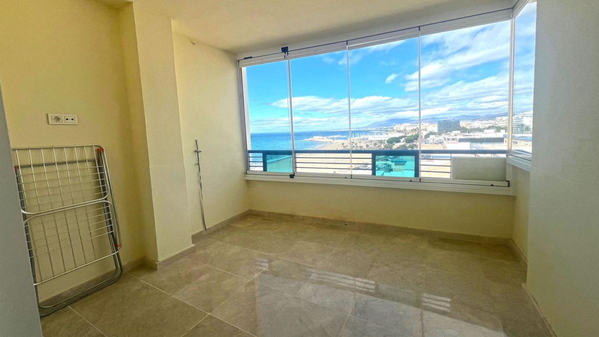 Venta de piso en Piso en Tales De Mileto, Playa Bajadilla-Puertos, Marbella, Marbella
 photo 5