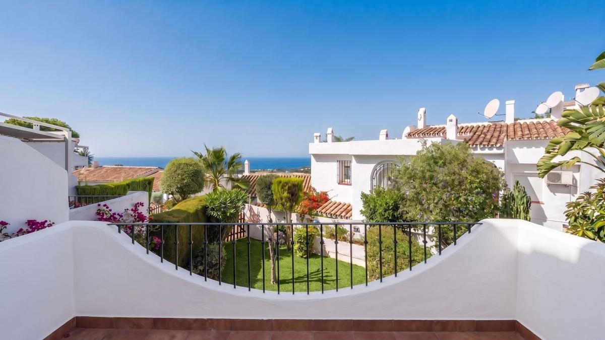Propiedades en venta y alquiler en España photo 1