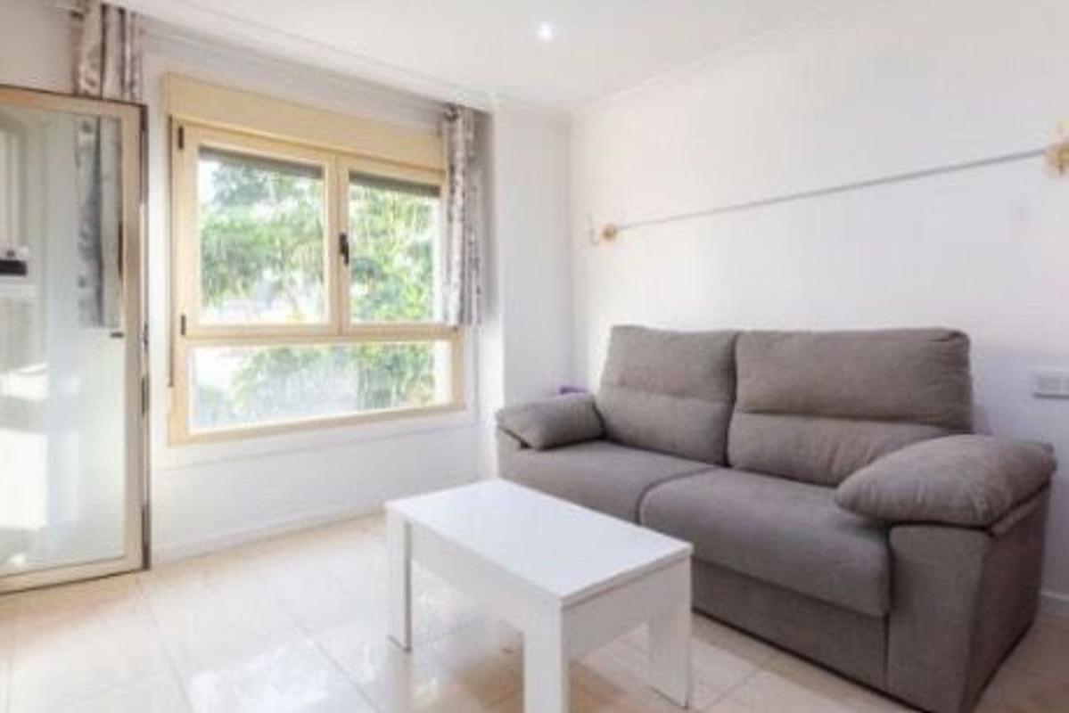Venta de piso en Piso en Calle Antonio Machado, Los Boliches, Fuengirola, Fuengirola
photo 3