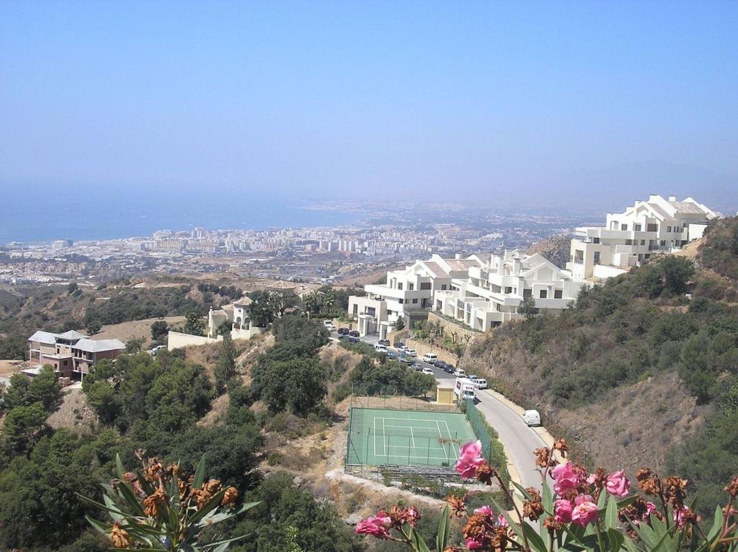 Sprzedaż mieszkania w Piso en Alto de los Monteros, Marbella, Marbella
photo 1