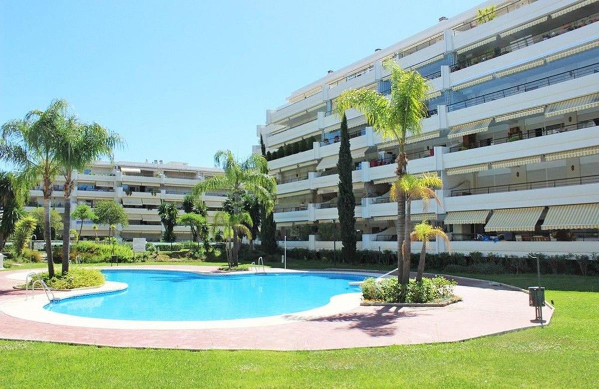 Venta de piso en Piso en Camino Cortes, 38 C, Guadalmina Alta, Marbella, Marbella
photo 5