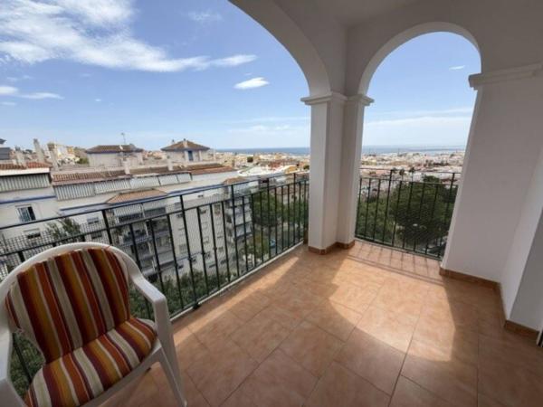 Sprzedaż mieszkania w Piso en Avenida de los Reales, Sierra de Estepona-Avda de Andalucia, Estepona, Estepona
photo 1