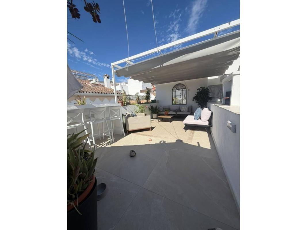 Продажа отдельного шале в Casa o chalet en Calle Caravaca, Centro, Estepona, Эстепона photo 1