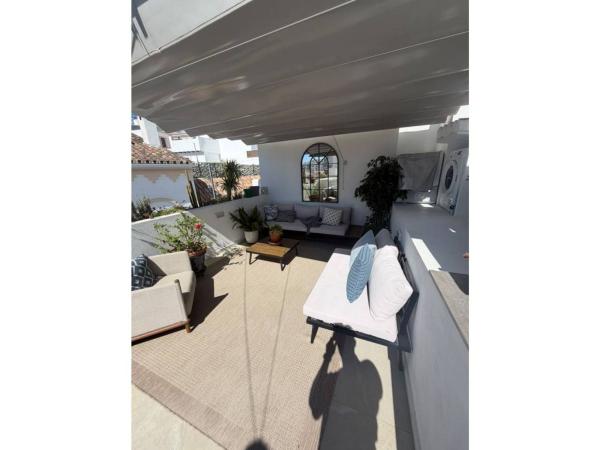 Independent chalet for sale in Casa o chalet en Calle Caravaca, Centro, Estepona, Estepona
 photo 4