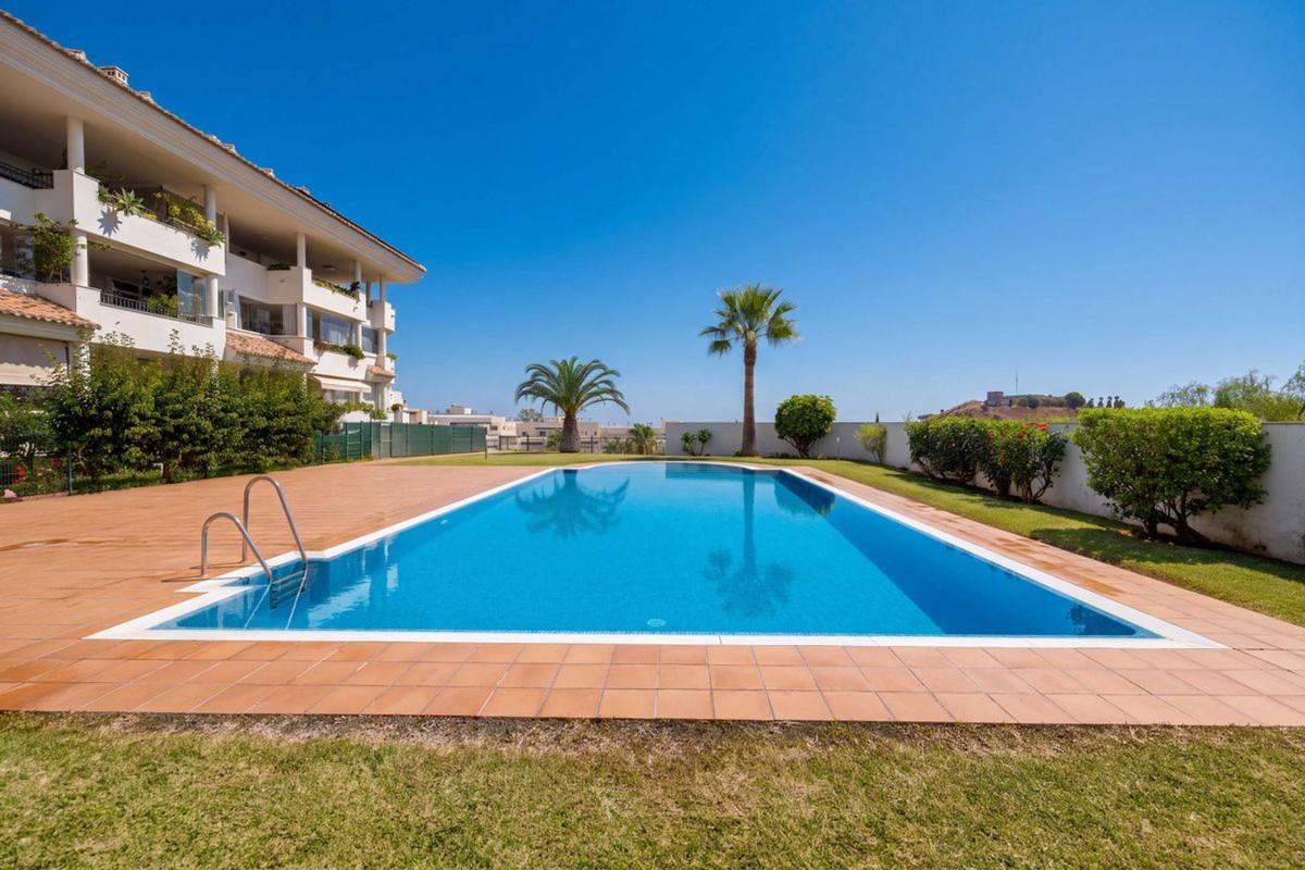 Продажа квартиры на Piso en Avenida de Cibeles, Montealto, Benalmádena, Бенальмадена
photo 2