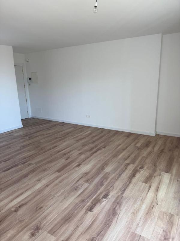 Venta de piso en Piso en Calle José Luis Díez, 1, Puerto de Estepona, Estepona, Estepona
 photo 3