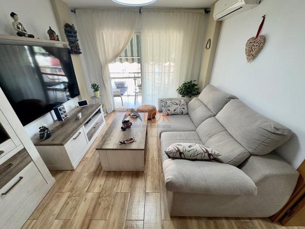 Venta de piso en Piso en Pasaje Alcalde Joaquín Alonso, Vistafranca, Málaga, Málaga
photo 1
