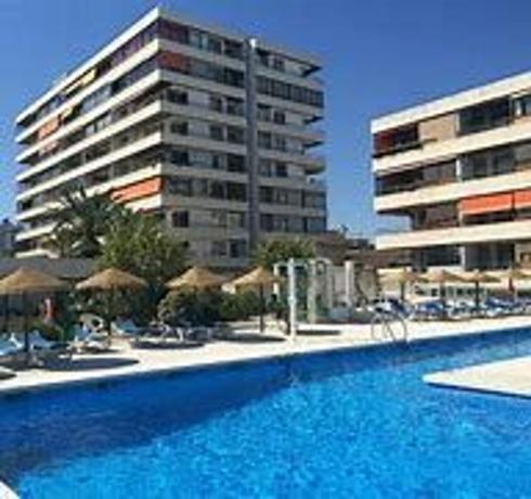 Продажа квартиры на Piso en Calle Danza Invisible, 4, El Bajondillo, Torremolinos, Торремолинос
 photo 1