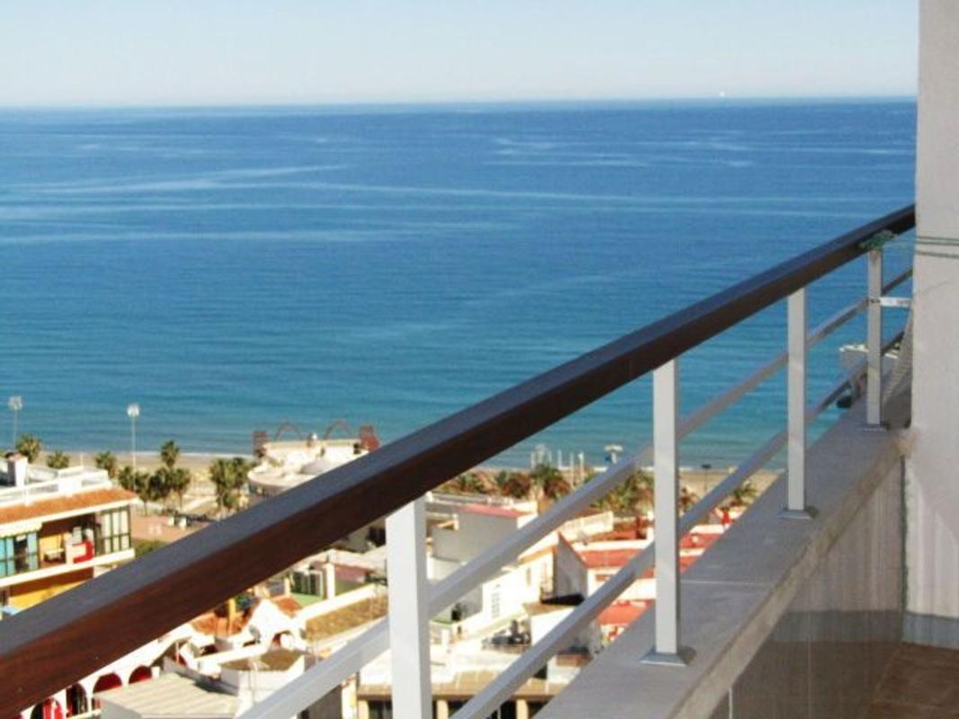 Sale of apartment in Piso en Calle Danza Invisible, 4, El Bajondillo, Torremolinos, Torremolinos
 photo 2