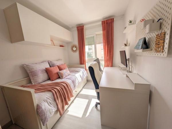 Venta de piso en Piso en Avenida Plutarco, 18, El Consul - El Romeral, Málaga, Málaga
 photo 4