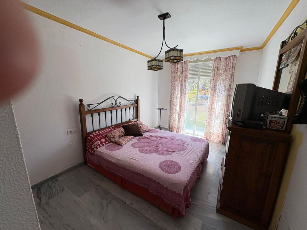 Venta de piso en Piso en Calle Huerto de los Claveles, El Molinillo - Capuchinos, Málaga, Málaga
photo 4