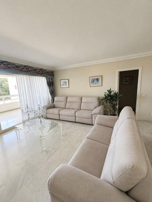 Venta de piso en Piso en Urbanizacion Torre Real Parq el Carmen, 5, Rio Real, Marbella, Marbella
photo 4