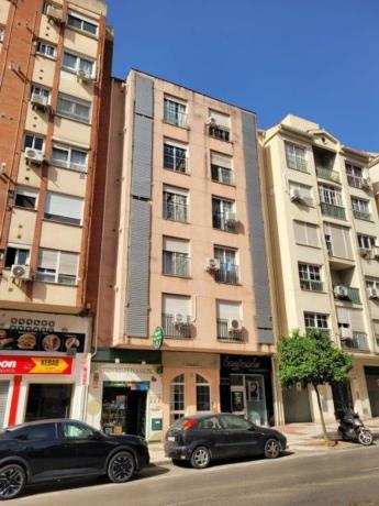 Venta de piso en Piso en Camino Suárez, 99, Suárez, Málaga, Málaga
thumbnail 3