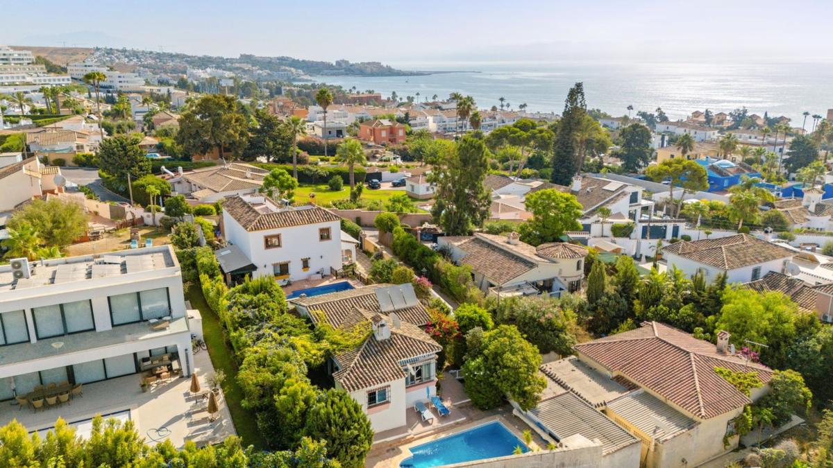 Propiedades en venta y alquiler en España photo 2