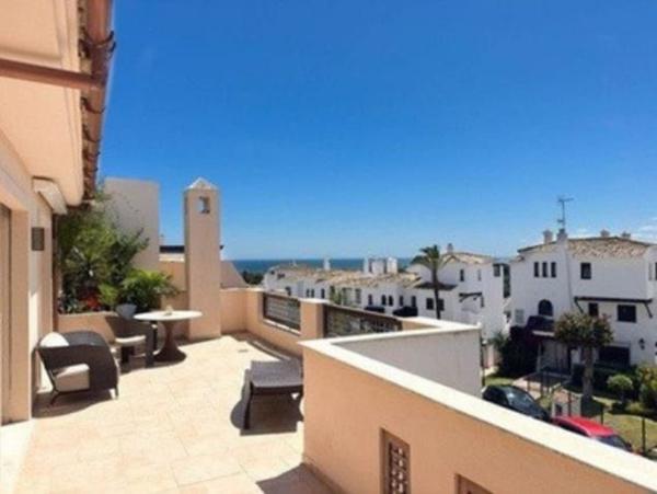 Mansarda na sprzedaż w Ático en Nueva Andalucía, Marbella, Marbella thumbnail 2