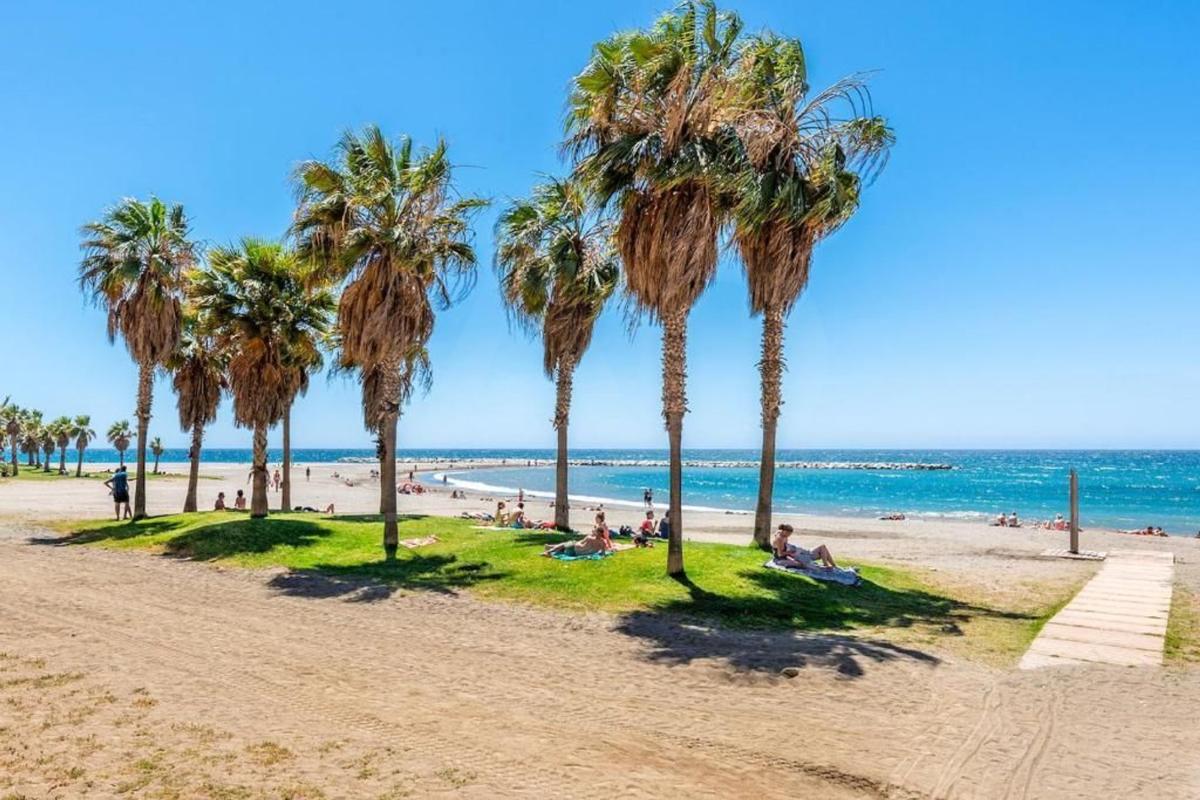 Продажа отдельного шале в Casa o chalet en Limonar, Málaga, Малага photo 1