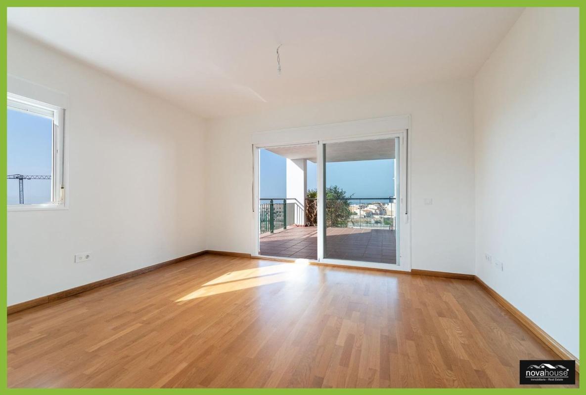 Продажа квартиры на Piso en Calle Gregal, Añoreta baja, Rincón de la Victoria, Ринкон-де-ла-Виктория
photo 4