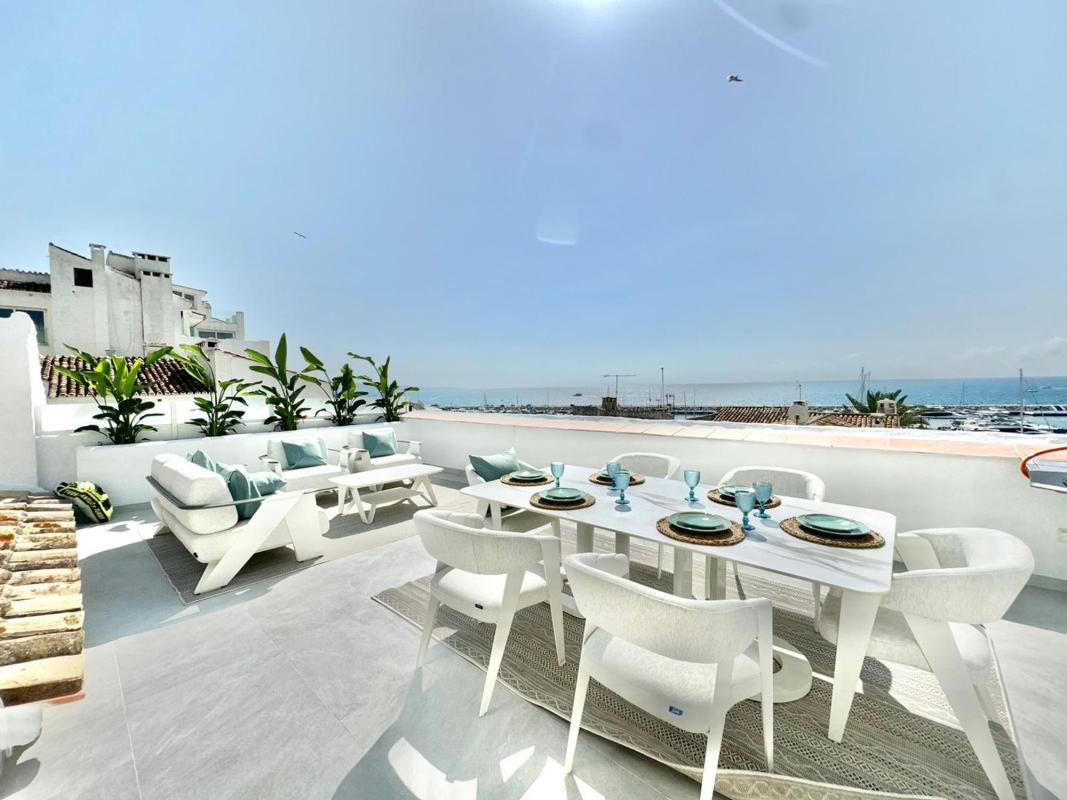 Venta de piso en Piso en Muelle Ribera (p Banus), Puerto Banús, Marbella, Marbella
photo 1