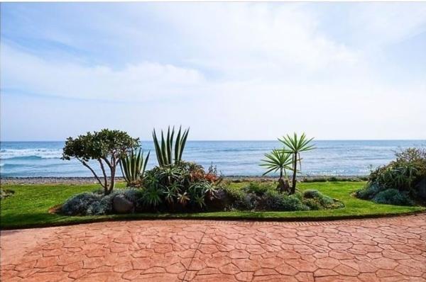Sale of flat in Piso en Calle Reino Nazari, 22, Guadalmansa, Estepona, Estepona
photo 1
