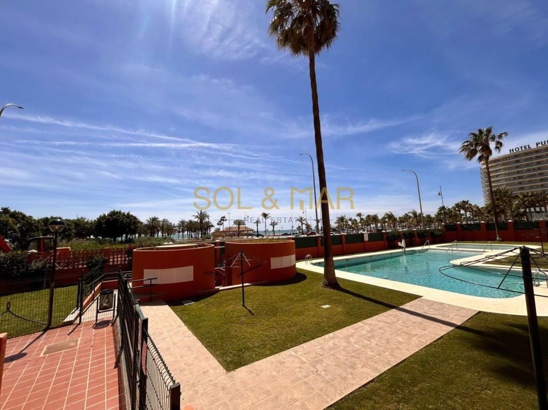 Продажа квартиры на Piso en Calle Carlos Cano, Los Álamos, Torremolinos, Торремолинос
 photo 2