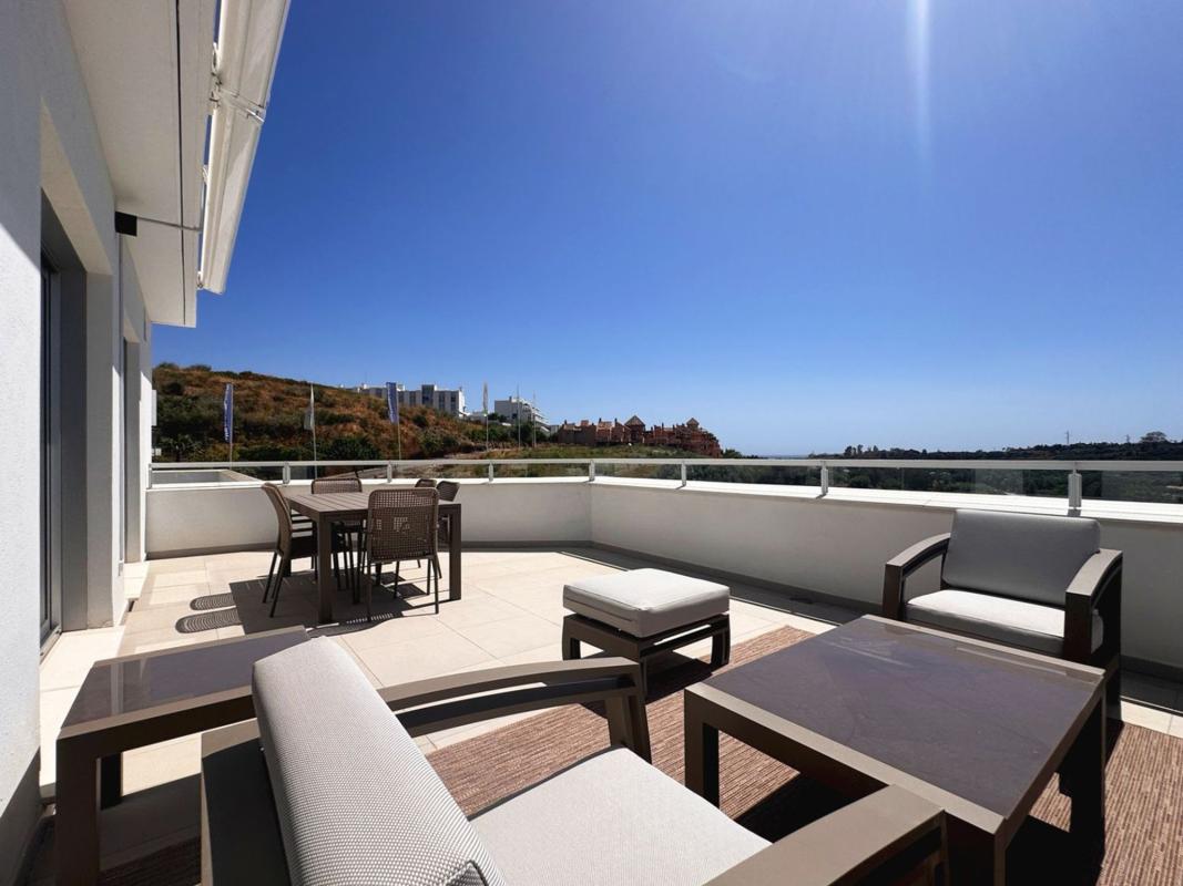 Penthouse sale in Ático en Cancelada, Estepona, Estepona photo 1