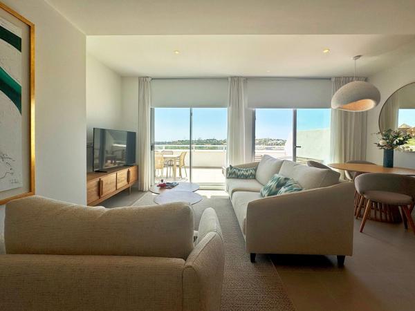 Penthouse for sale at Ático en Cancelada, Estepona, Estepona thumbnail 3