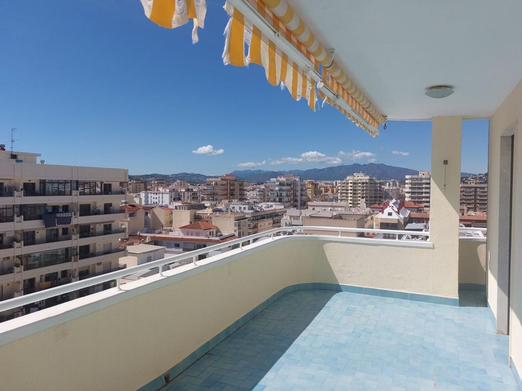 Venta de piso en Piso en Calle Jacinto Benavente, 10, Zona Puerto Deportivo, Fuengirola, Fuengirola
photo 5