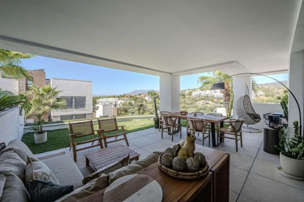 Duplex en venta en Dúplex en Cabopino - Artola, Marbella, Marbella thumbnail 2