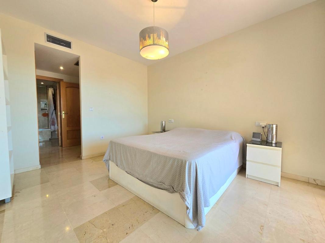 Venta de ático en  Ático en Camino Cortes, 9 D, Guadalmina Alta, Marbella, Marbella photo 5