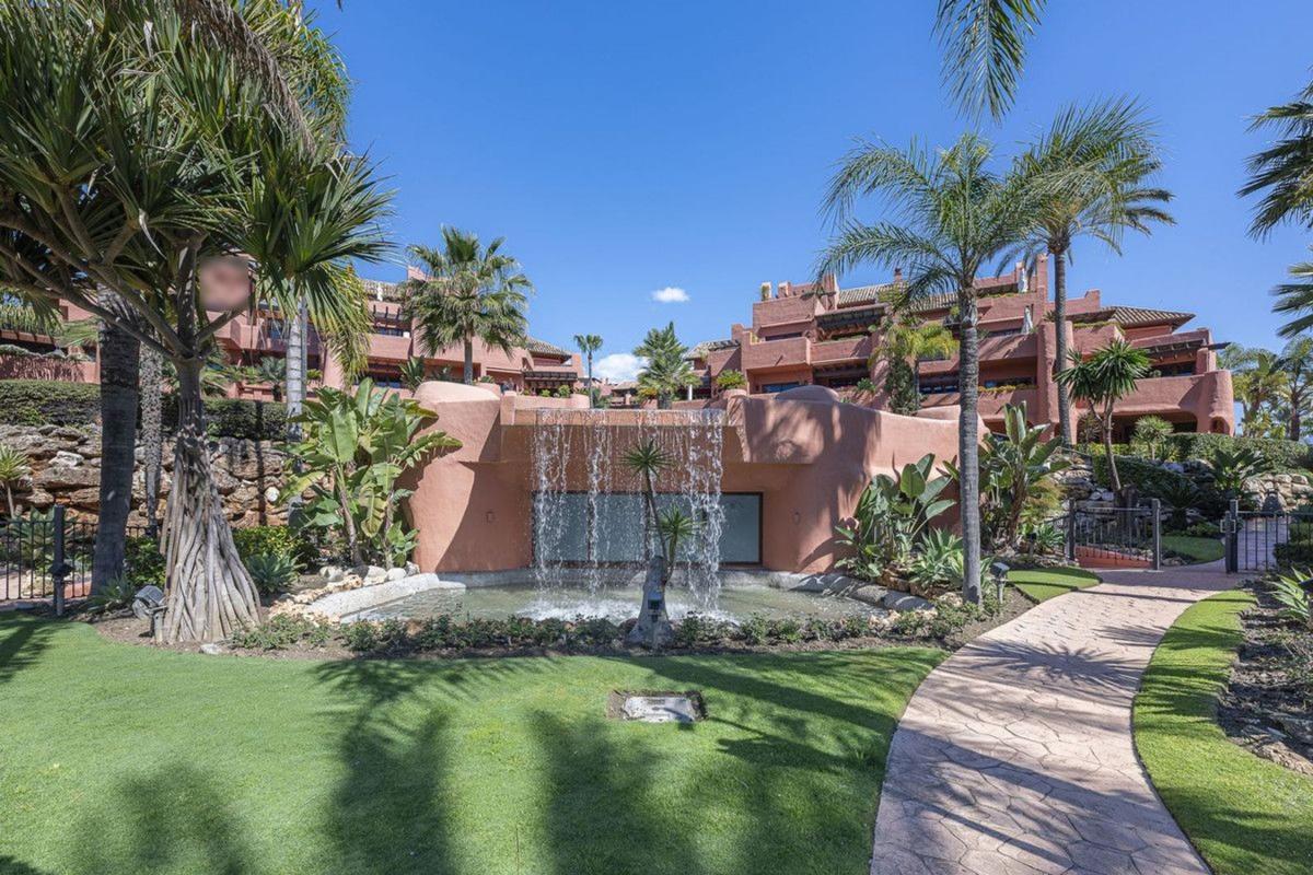 Venta de duplex en Dúplex en Torre Bermeja, Ur Costalita II Es:5 Pl:02 Pt:521 Torre Bermeja I s/n, Guadalmansa, Estepona, Estepona photo 2