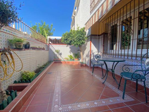 Chalet adosado en Calle San Telmo, Arroyo de la Miel, Benalmádena photo 1