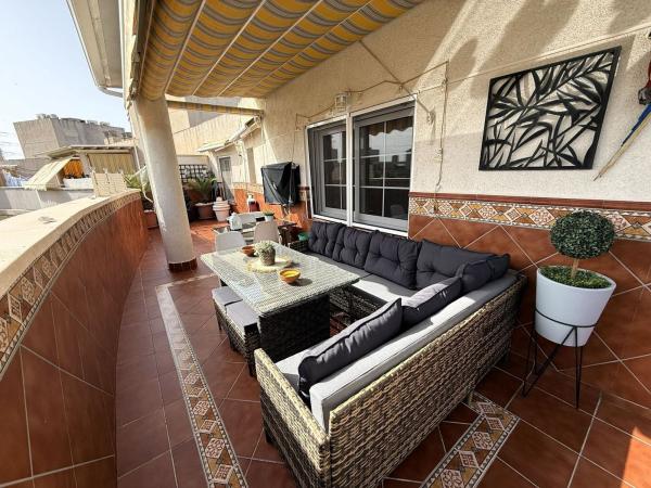 Ático en venta en  Ático en Calle Gonzalo Torrente Ballester, Nuevo San Andrés - Dos Hermanas, Málaga, Málaga photo 1