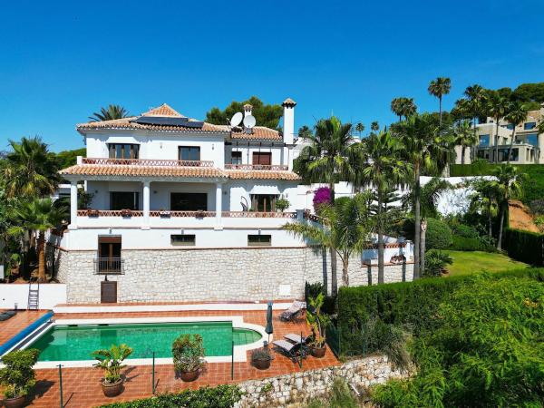 Casa o chalet independiente en Urbanización Hacienda las Chapas, Hacienda Las Chapas, Marbella thumbnail 3