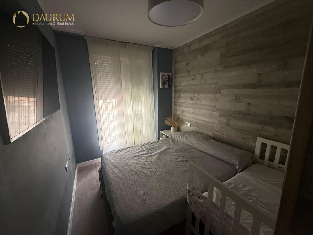 Sale of apartment in Piso en Calle General Ibáñez, Cristo de la Epidemia, Málaga, Málaga
photo 4