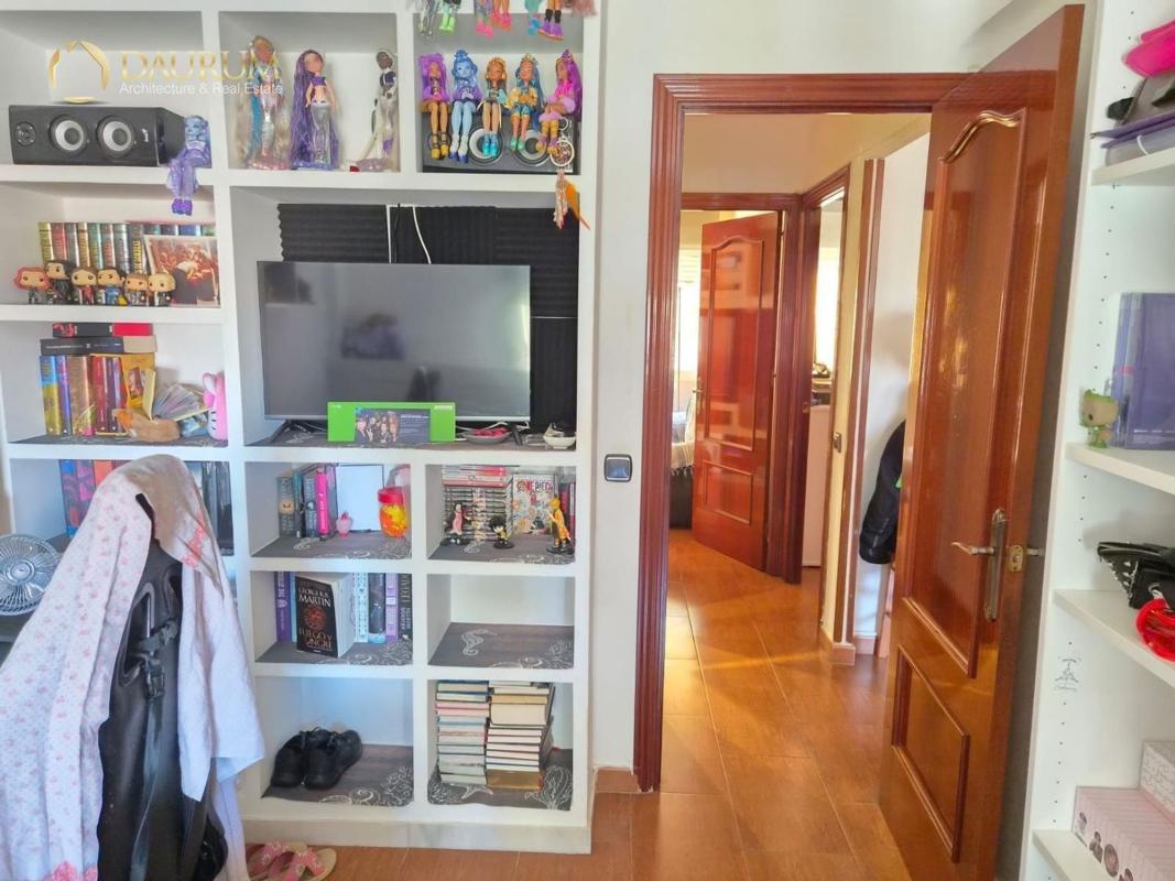 Sale of apartment in Piso en Avenida de Sorolla, Ayuntamiento, Torremolinos, Torremolinos
 photo 5
